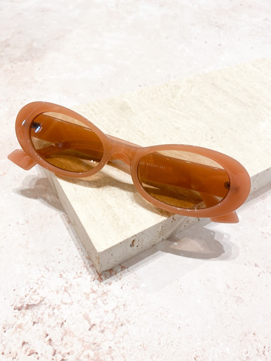Isabella Vintage Oval Sunglasses