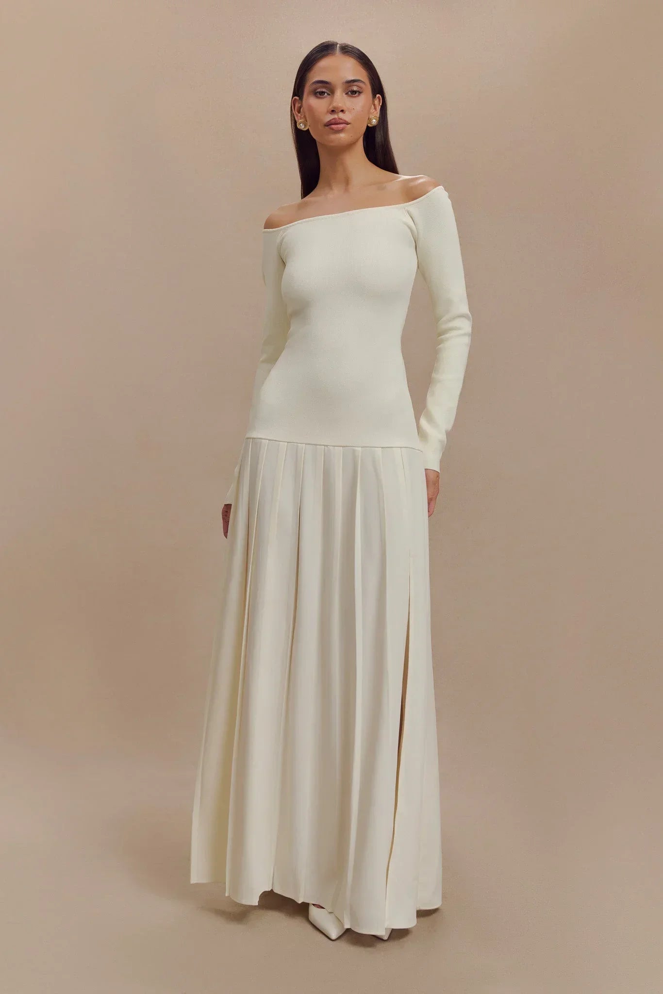 Liselotte Off-Shoulder Pleated Maxi Dress