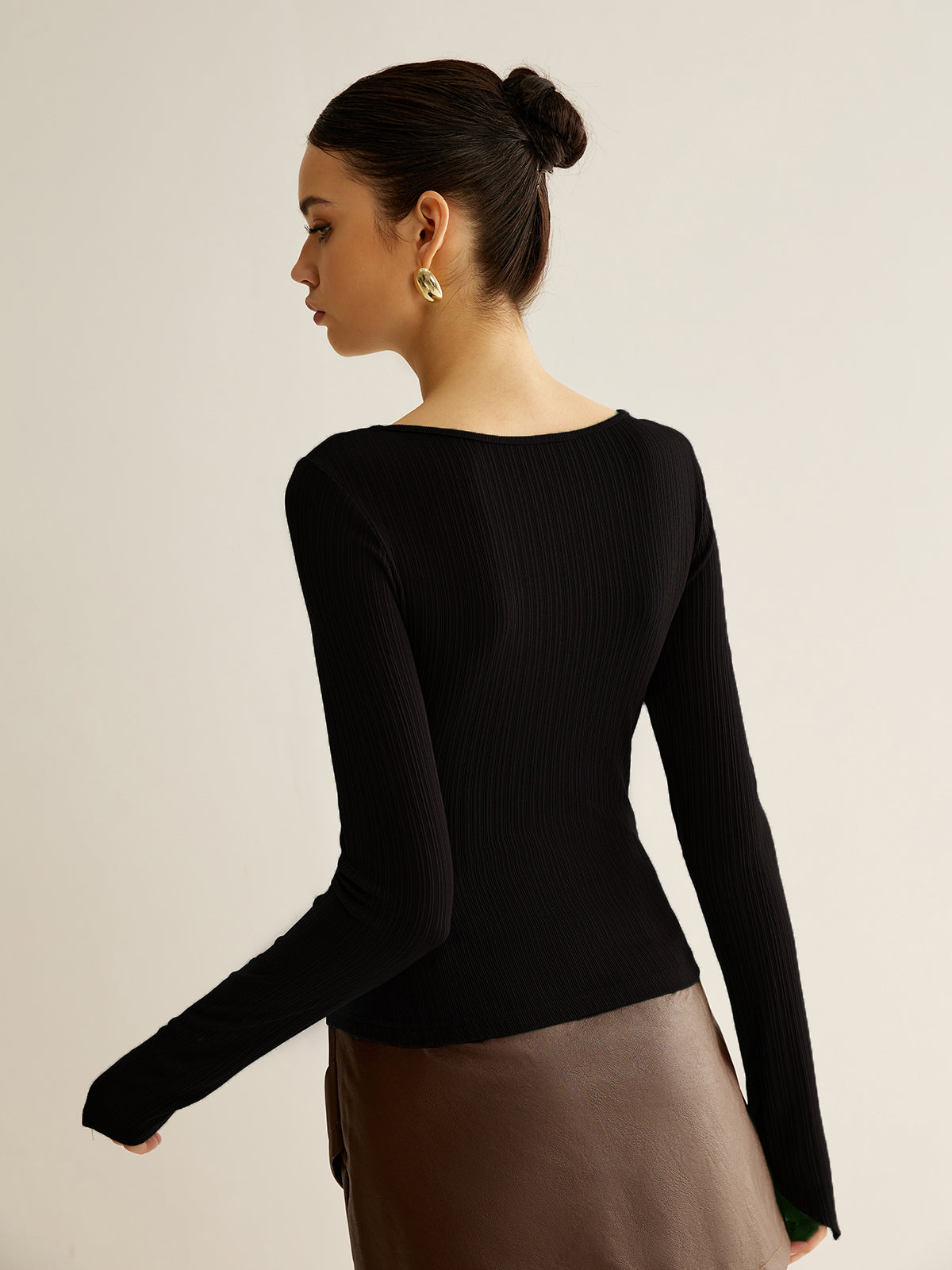 Ribbed Metal Detail Blouse